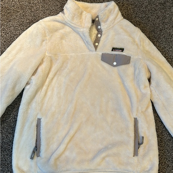Women’s LL Bean Fleece Sweater - Picture 1 of 3